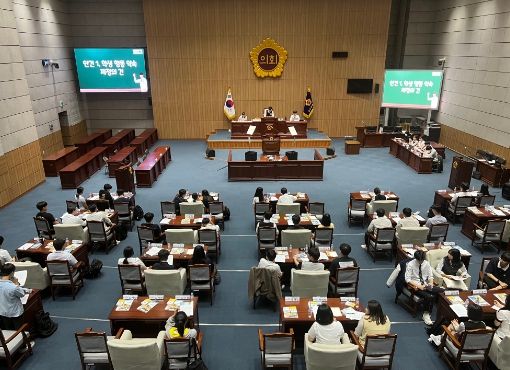 광주광역시고등학교학생의회, 시의회 본회의장에서 비상하다