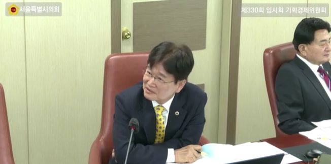 김용일 서울시의원, 경제실 업무보고에서 금융 투자 유치 활성화와 상암 DMC 대책 촉구